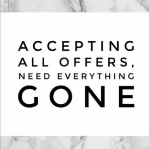 Closet clear out! 💕🥳🎉🎊